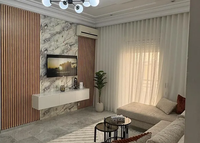 Chic & Modern Apartment With Underground Parking